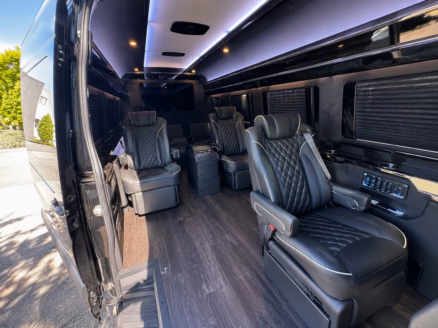 bus rentals for south san francisco proms homecomings
