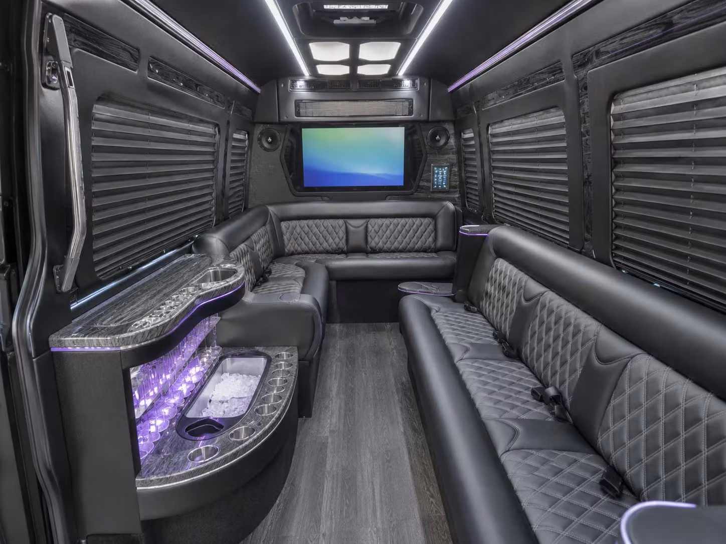 southsanfranciscocharterbuscompany com can handle multi site employee shuttle loops across the peninsula